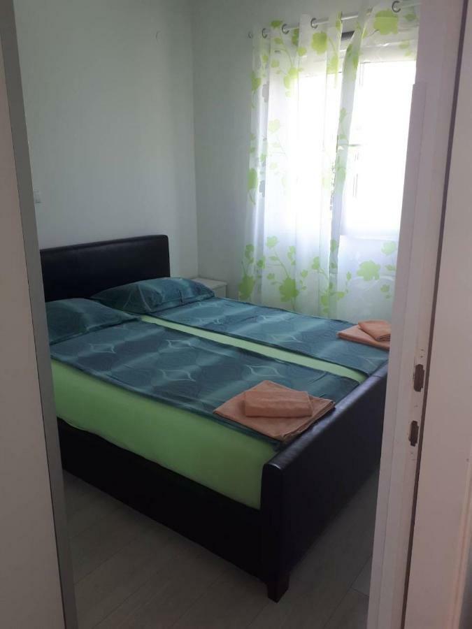 Apartmani Ivana Лопар Экстерьер фото