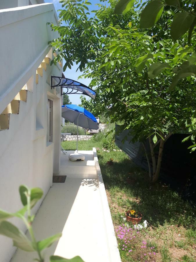 Apartmani Ivana Лопар Экстерьер фото