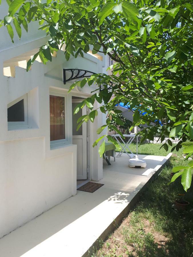 Apartmani Ivana Лопар Экстерьер фото